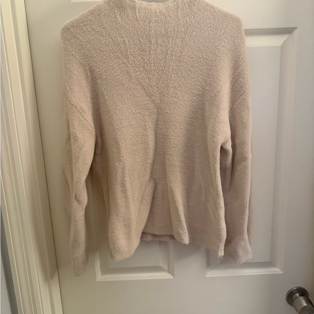 Tahari Cream Cardigan Sweater Cozy Knit